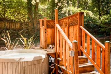 Lake House RedwoodRetreatHappy & Bright Family Redwood Cabin!Walk to River!WIFIACHtTb, , on  in California - Lakehouse Vacation Rental - Lake Home for rent on LakeHouseVacations.com