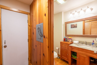 Lake House Vino Velo Captivating Cabin in Redwoods! Cozy & Dynamic! HtTbPupWiFi, , on  in California - Lakehouse Vacation Rental - Lake Home for rent on LakeHouseVacations.com