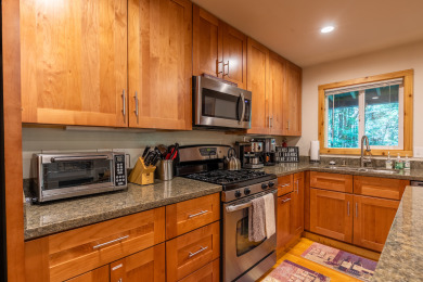 Lake House Vino Velo Captivating Cabin in Redwoods! Cozy & Dynamic! HtTbPupWiFi, , on  in California - Lakehouse Vacation Rental - Lake Home for rent on LakeHouseVacations.com