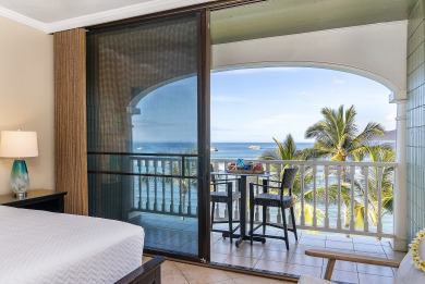 Lake House Lahaina Shores Oceanfront Studio 617, , on  in Hawaii - Lakehouse Vacation Rental - Lake Home for rent on LakeHouseVacations.com