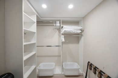 Lake House Beach Front Corner Unit - #309 Madeira Norte, , on  in Florida - Lakehouse Vacation Rental - Lake Home for rent on LakeHouseVacations.com