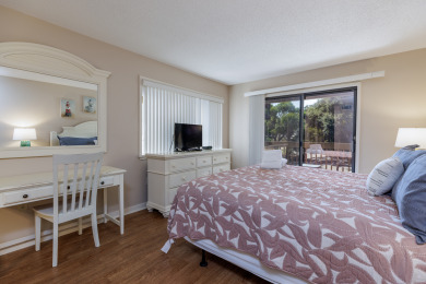 Lake House 9 Moorings 2 BR Pet Friendly Villa. Free Bikes. Free Beach Chairs. , , on  in South Carolina - Lakehouse Vacation Rental - Lake Home for rent on LakeHouseVacations.com