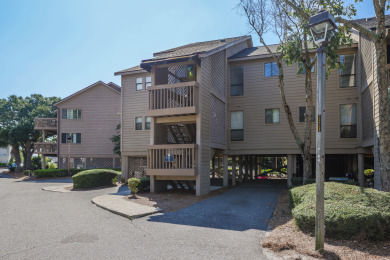 Lake House 9 Moorings 2 BR Pet Friendly Villa. Free Bikes. Free Beach Chairs. , , on  in South Carolina - Lakehouse Vacation Rental - Lake Home for rent on LakeHouseVacations.com