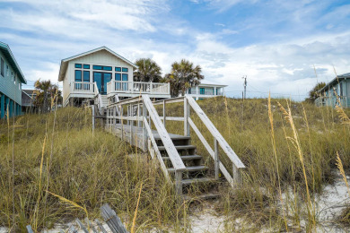 Lake House The Love Shack - Gulf Front w Direct Beach Access! Perfect Couples Getaway!, , on  in Florida - Lakehouse Vacation Rental - Lake Home for rent on LakeHouseVacations.com