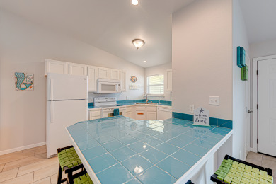 Lake House Dream Chaser- Walk to BEACH & Ocean Breeze! Pool & Pets OK, , on  in Texas - Lakehouse Vacation Rental - Lake Home for rent on LakeHouseVacations.com