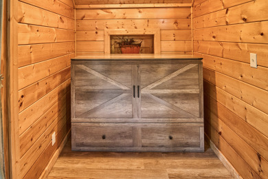 Lake House Romantic getaway cabin with Hot Tub, Firetable, Games & Woodburning Fireplace, , on  in Tennessee - Lakehouse Vacation Rental - Lake Home for rent on LakeHouseVacations.com