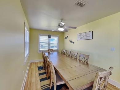 Lake House This one story home is located on the waterfront of Copano Bay. Private Pier, , on  in Texas - Lakehouse Vacation Rental - Lake Home for rent on LakeHouseVacations.com