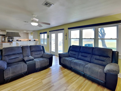 Lake House This one story home is located on the waterfront of Copano Bay. Private Pier, , on  in Texas - Lakehouse Vacation Rental - Lake Home for rent on LakeHouseVacations.com