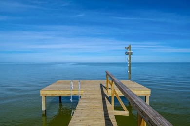 Lake House This one story home is located on the waterfront of Copano Bay. Private Pier, , on  in Texas - Lakehouse Vacation Rental - Lake Home for rent on LakeHouseVacations.com