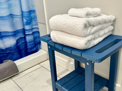 Lake House Barefoot Beach House at Richardson's Beach , , on  in Hawaii - Lakehouse Vacation Rental - Lake Home for rent on LakeHouseVacations.com