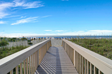 Lake House Oceanfront 2 bedroom with community pool &amp spa, only steps from beach, , on  in South Carolina - Lakehouse Vacation Rental - Lake Home for rent on LakeHouseVacations.com