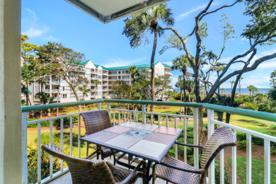 Lake House Oceanfront 2 bedroom with community pool &amp spa, only steps from beach, , on  in South Carolina - Lakehouse Vacation Rental - Lake Home for rent on LakeHouseVacations.com