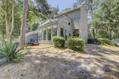 Lake House Completely renovated Harbour Town villa, located right on the golf course, , on  in South Carolina - Lakehouse Vacation Rental - Lake Home for rent on LakeHouseVacations.com