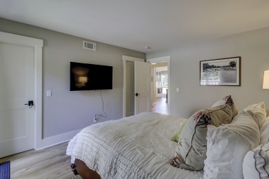 Lake House Completely renovated Harbour Town villa, located right on the golf course, , on  in South Carolina - Lakehouse Vacation Rental - Lake Home for rent on LakeHouseVacations.com