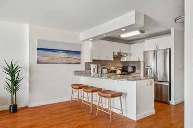 Lake House 12th Floor Waikiki City & Mountain Views! Full Kitchen! Walk to Beach!, , on  in Hawaii - Lakehouse Vacation Rental - Lake Home for rent on LakeHouseVacations.com