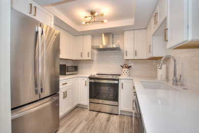 Lake House Stunning newly renovated 3rd floor villa in South Beach , , on  in South Carolina - Lakehouse Vacation Rental - Lake Home for rent on LakeHouseVacations.com