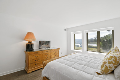 Lake House Sunlight filled villa overlooking the Calibogue Sound, steps from South Beach, , on  in South Carolina - Lakehouse Vacation Rental - Lake Home for rent on LakeHouseVacations.com