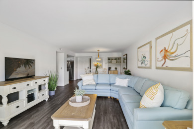 Lake House Sunlight filled villa overlooking the Calibogue Sound, steps from South Beach, , on  in South Carolina - Lakehouse Vacation Rental - Lake Home for rent on LakeHouseVacations.com