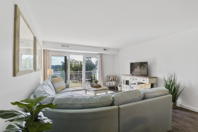 Lake House Sunlight filled villa overlooking the Calibogue Sound, steps from South Beach, , on  in South Carolina - Lakehouse Vacation Rental - Lake Home for rent on LakeHouseVacations.com