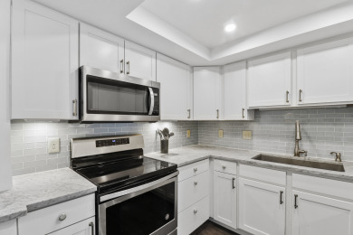 Lake House Sunlight filled villa overlooking the Calibogue Sound, steps from South Beach, , on  in South Carolina - Lakehouse Vacation Rental - Lake Home for rent on LakeHouseVacations.com