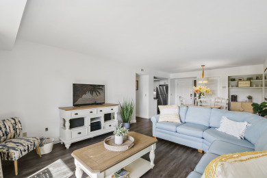 Lake House Sunlight filled villa overlooking the Calibogue Sound, steps from South Beach, , on  in South Carolina - Lakehouse Vacation Rental - Lake Home for rent on LakeHouseVacations.com