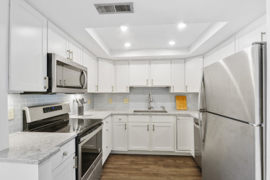 Lake House Sunlight filled villa overlooking the Calibogue Sound, steps from South Beach, , on  in South Carolina - Lakehouse Vacation Rental - Lake Home for rent on LakeHouseVacations.com