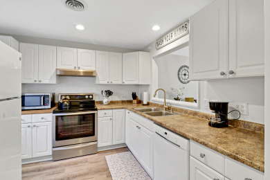 Lake House Recently updated with private patio and steps away from the beach , , on  in South Carolina - Lakehouse Vacation Rental - Lake Home for rent on LakeHouseVacations.com