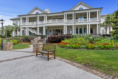 Lake House Penthouse 3 bed villa overlooking the World famous Harbour Town Yacht Basin, , on  in South Carolina - Lakehouse Vacation Rental - Lake Home for rent on LakeHouseVacations.com