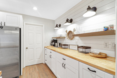 Lake House Stunning pet friendly home, centrally located, great golf course views!, , on  in South Carolina - Lakehouse Vacation Rental - Lake Home for rent on LakeHouseVacations.com