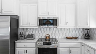 Lake House Pompano in Paradise - Beach 3-min Walk, Community Pool, 2 Balconies, 4 Bikes, , on  in Florida - Lakehouse Vacation Rental - Lake Home for rent on LakeHouseVacations.com