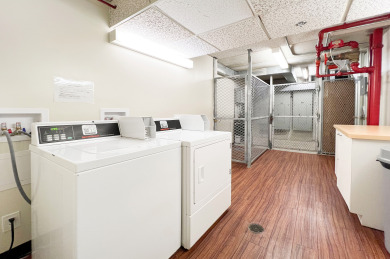 Lake House Gorgeous Waikiki Ocean View! Full Kitchen, Free Wi-Fi, Close to Beach!, , on  in Hawaii - Lakehouse Vacation Rental - Lake Home for rent on LakeHouseVacations.com