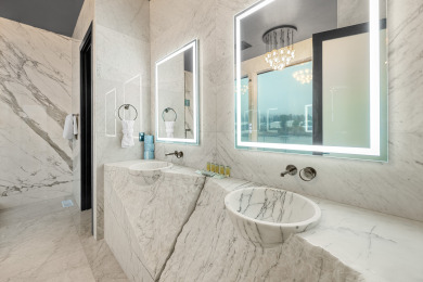 Lake House New 5-STAR Lakefront Home! Hot Tub. Luxury. 4,500 sqft!, , on  in California - Lakehouse Vacation Rental - Lake Home for rent on LakeHouseVacations.com