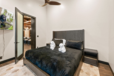 Lake House New 5-STAR Lakefront Home! Hot Tub. Luxury. 4,500 sqft!, , on  in California - Lakehouse Vacation Rental - Lake Home for rent on LakeHouseVacations.com