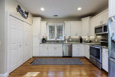 Lake House 25 Wildwood Rd Sea Pines Home. 3 Bedrooms. 2 Bathrooms. Sleeps 9., , on  in South Carolina - Lakehouse Vacation Rental - Lake Home for rent on LakeHouseVacations.com