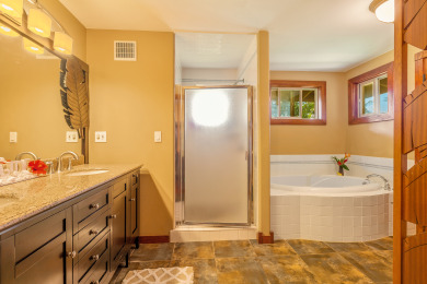 Lake House Ohana Kai Premier Luxury Retreat in Princeville, , on  in Hawaii - Lakehouse Vacation Rental - Lake Home for rent on LakeHouseVacations.com