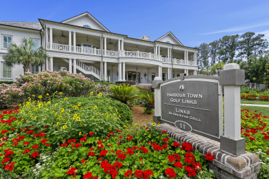 Lake House Newly renovated Sea Pines home minutes from beach, with heatable pool &amp Spa, , on  in South Carolina - Lakehouse Vacation Rental - Lake Home for rent on LakeHouseVacations.com