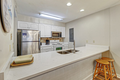 Lake House This quiet villa has an open floor plan and is only steps away from the beach, , on  in South Carolina - Lakehouse Vacation Rental - Lake Home for rent on LakeHouseVacations.com