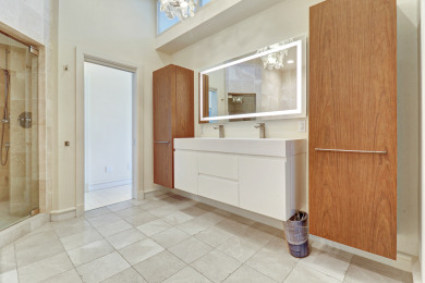 Lake House Oceanfront ParadiseLuxurious 8-Bedroom Home with Pool and Spectacular Views!, , on  in South Carolina - Lakehouse Vacation Rental - Lake Home for rent on LakeHouseVacations.com