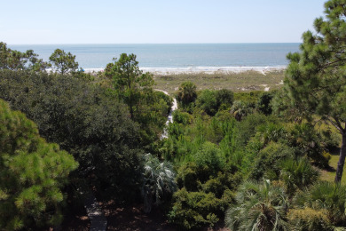 Lake House Oceanfront home on quiet street with tons of space and private pool, , on  in South Carolina - Lakehouse Vacation Rental - Lake Home for rent on LakeHouseVacations.com