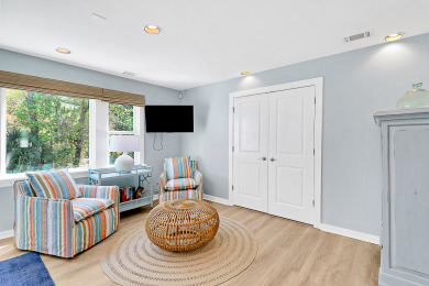 Lake House Fabulous 5 bedroom beach house with heatable pool and short walk to the beach, , on  in South Carolina - Lakehouse Vacation Rental - Lake Home for rent on LakeHouseVacations.com