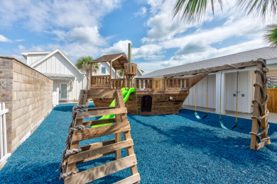 Lake House Coastal Escape Welcoming Furry Friends Steps from the Beach, , on  in Texas - Lakehouse Vacation Rental - Lake Home for rent on LakeHouseVacations.com