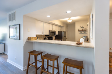 Lake House 7813 Centre Court Palmetto Dunes Villa. 2 bed, 2 bath, sleeps 8, , on  in South Carolina - Lakehouse Vacation Rental - Lake Home for rent on LakeHouseVacations.com