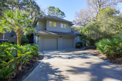Lake House 5 Pine Court Pet Friendly Home in Sea Pines. 3 Beds, 2 Baths, Sleeps 7, , on  in South Carolina - Lakehouse Vacation Rental - Lake Home for rent on LakeHouseVacations.com