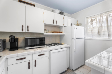 Lake House Kona Shores#113 Ground Floor Adorable Remodeled Studio, No Stairs! , , on  in Hawaii - Lakehouse Vacation Rental - Lake Home for rent on LakeHouseVacations.com