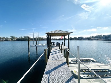 Lake House Heaven's Waterfront Retreat Located in Sneads Ferry , , on  in North Carolina - Lakehouse Vacation Rental - Lake Home for rent on LakeHouseVacations.com