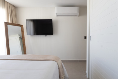 Lake House Gardenia C 6.5Private Rooftop wPlunge Pool, , on  in Nordeste - Lakehouse Vacation Rental - Lake Home for rent on LakeHouseVacations.com