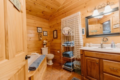 Lake House Tennessee Royalty on 2.5 Acres. PoolSpa Estate! Views! Outdoor Kitchen!, , on  in Tennessee - Lakehouse Vacation Rental - Lake Home for rent on LakeHouseVacations.com