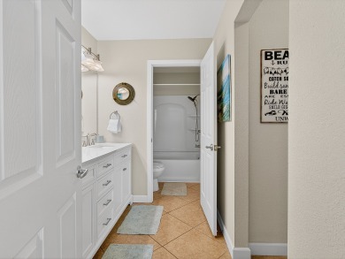 Lake House Kontiki Condo #304! Pool, Pier, Boat Slips, Launch, BBQ, Tennis, Pickle Ball!, , on  in Texas - Lakehouse Vacation Rental - Lake Home for rent on LakeHouseVacations.com