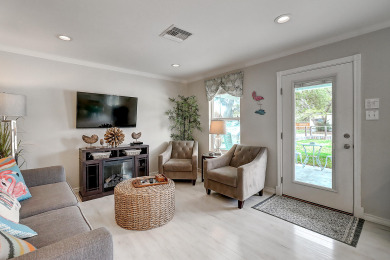 Lake House Sandy Beach Retreat! Charming home, private hot tub, 5 minutes to the Beach!, , on  in Texas - Lakehouse Vacation Rental - Lake Home for rent on LakeHouseVacations.com