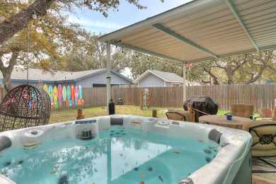 Lake House Sandy Beach Retreat! Charming home, private hot tub, 5 minutes to the Beach!, , on  in Texas - Lakehouse Vacation Rental - Lake Home for rent on LakeHouseVacations.com